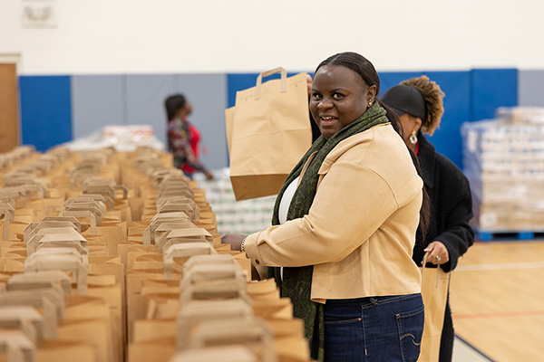 Cleveland food giveaway